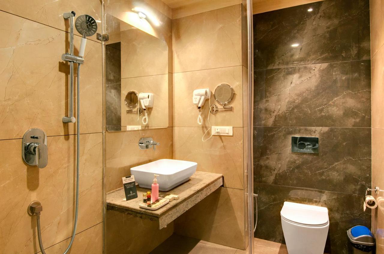 The Orchard Greens Resort - A Centrally Heated Property Manāli Eksteriør bilde